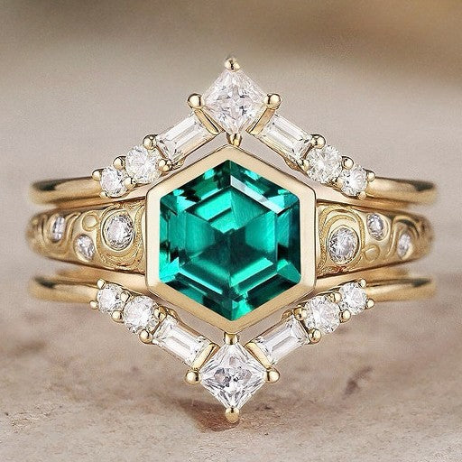 Stylish Hexagonal Green Diamond Womens Ring