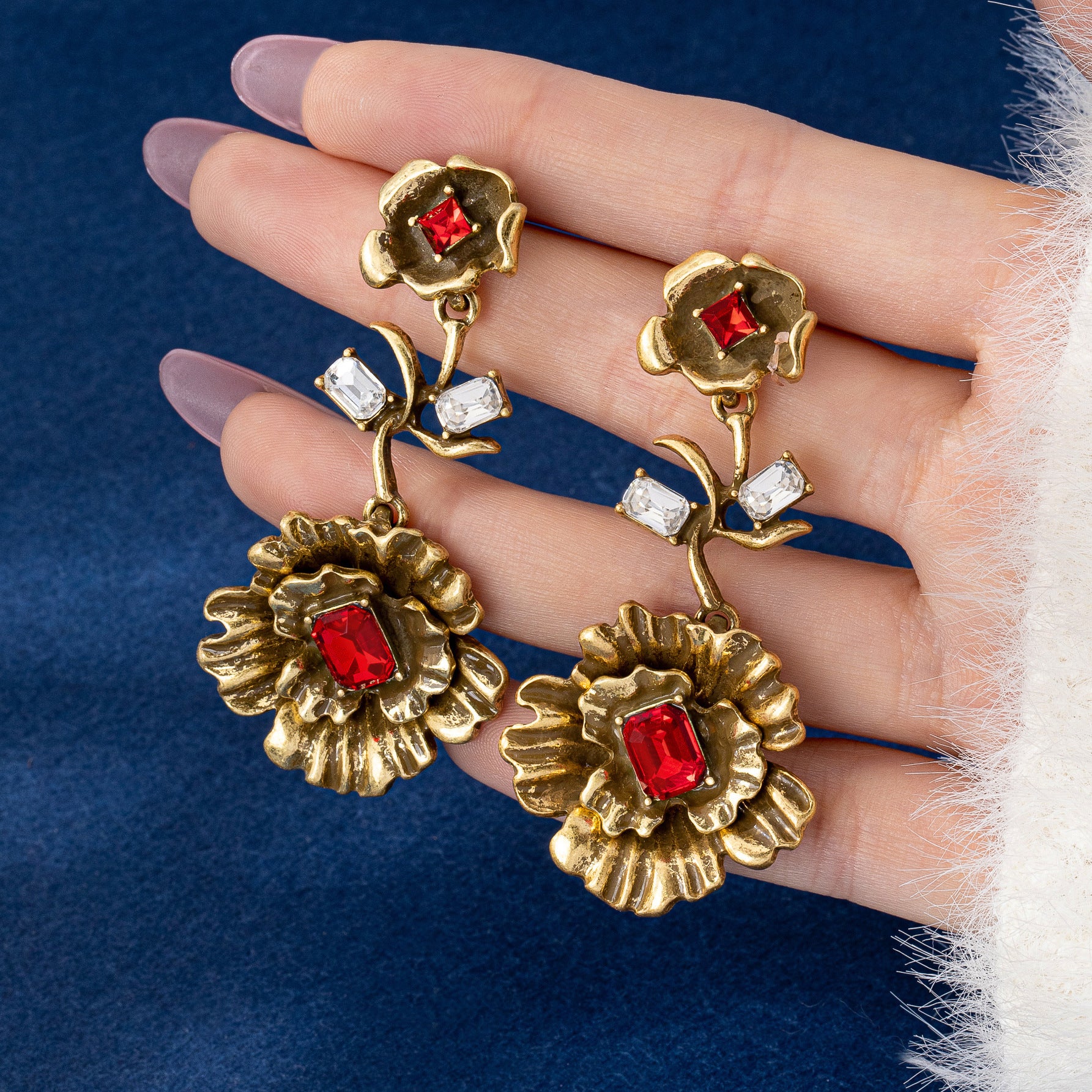 Womens Affordable Luxury Fashion Flower Earrings