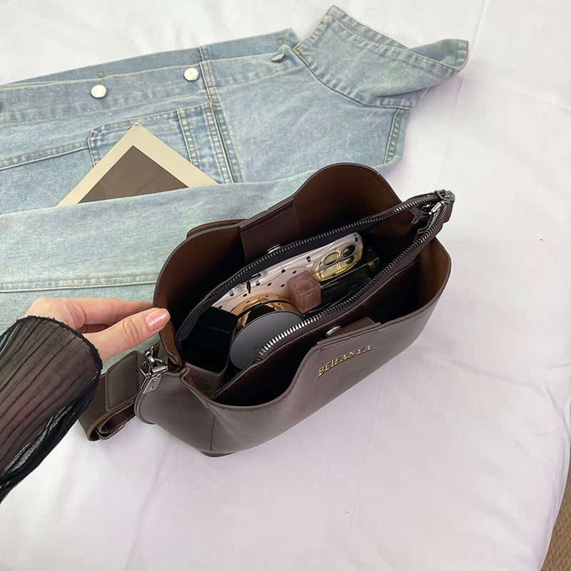 Large Capacity Vacuum Compression Travel Backpack