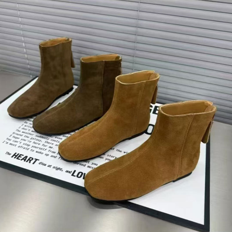 Versatile Retro Round Toe Matte Leather Casual Ankle Boots