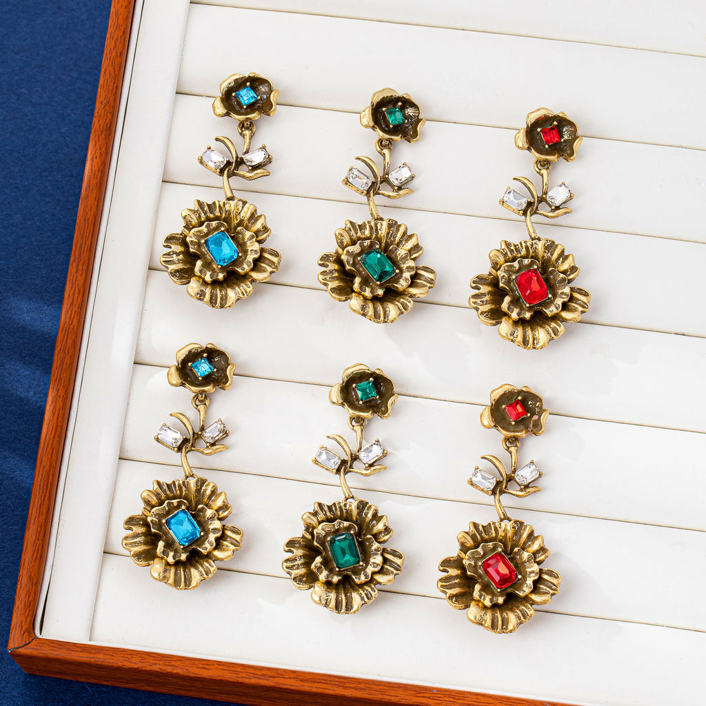Womens Affordable Luxury Fashion Flower Earrings