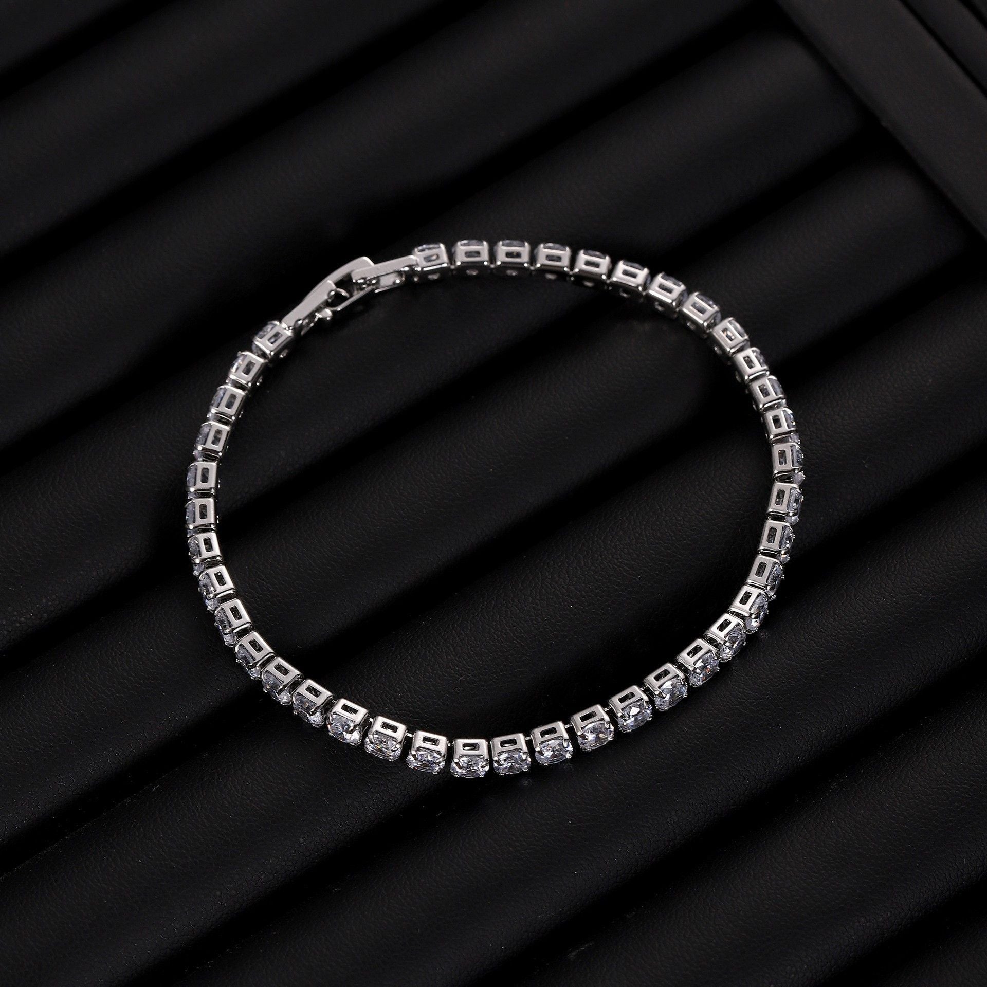 Sleek Luxury Sparkling Zircon Bracelet,Detachable Extender Chain,Unisex For Daily Wear, Christmas Outfits And Beach Occasions