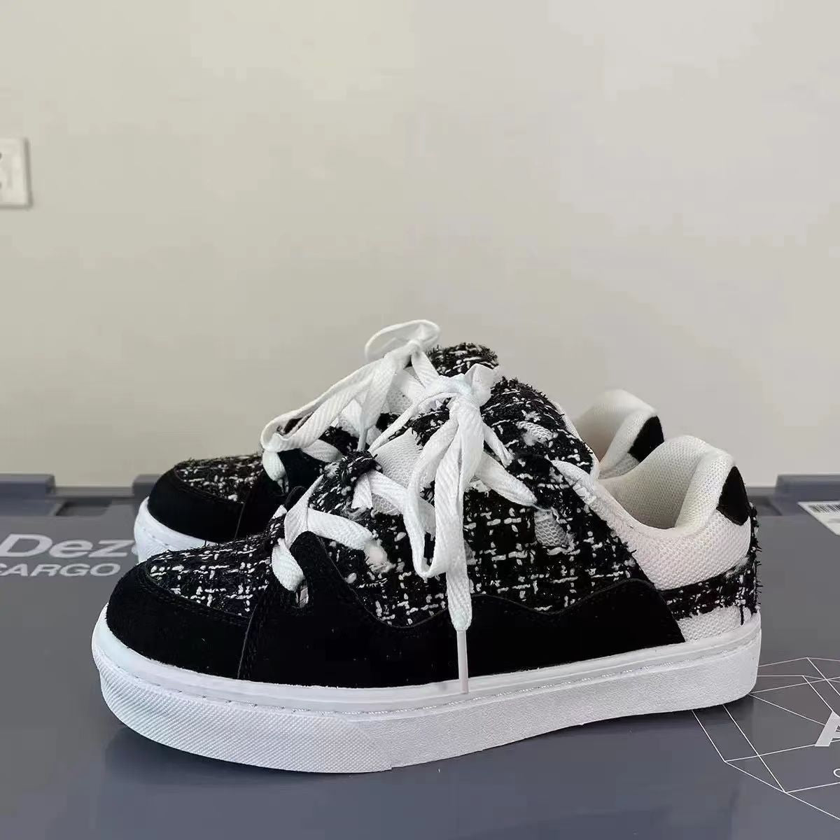 Air-cushioned Sneakers For Girls