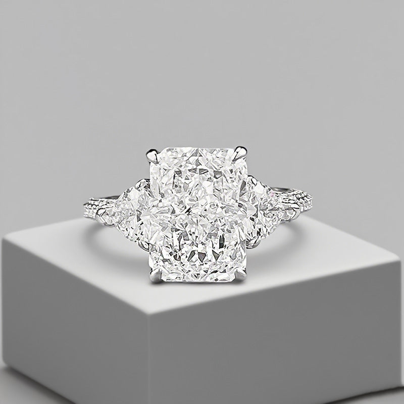 Carbon Diamond Ice Flower Cut Full-Crystal Ring