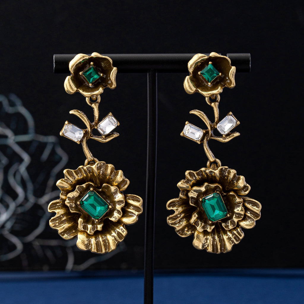 Womens Affordable Luxury Fashion Flower Earrings