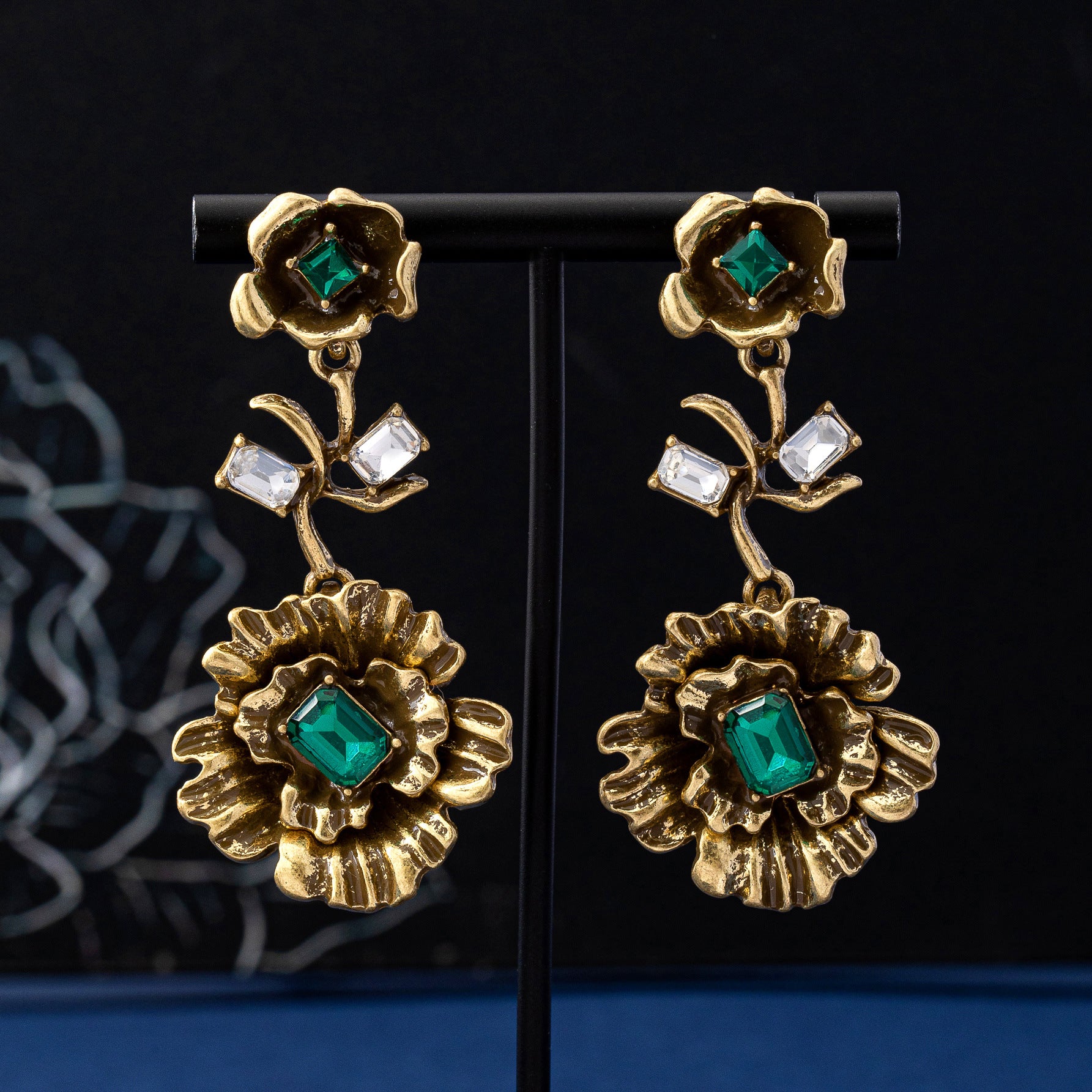 Womens Affordable Luxury Fashion Flower Earrings