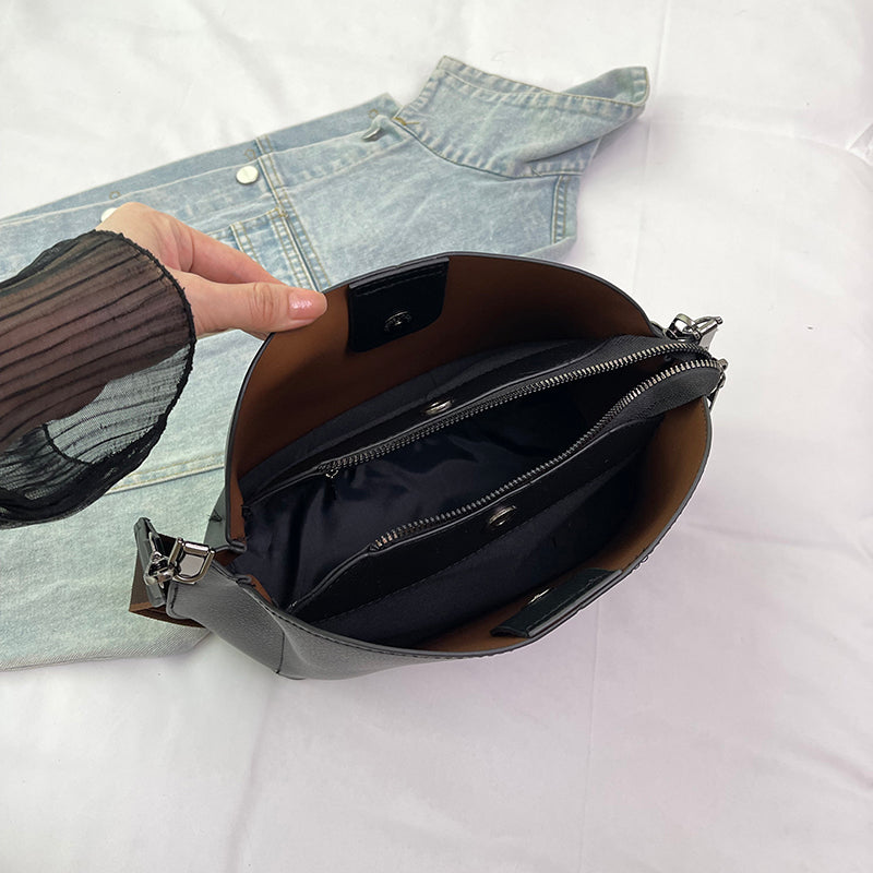 Large Capacity Vacuum Compression Travel Backpack